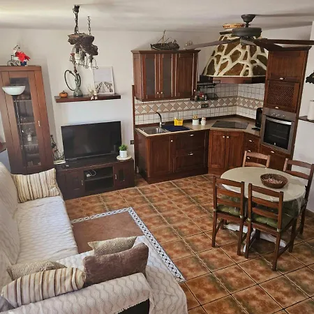 Lägenhet Casa Erika Caleta De